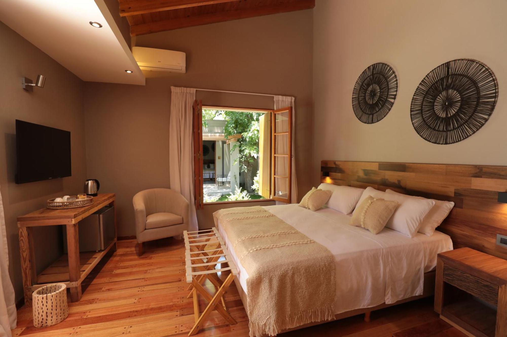 Heura Petit Hotel Lujan de Cuyo ภายนอก รูปภาพ